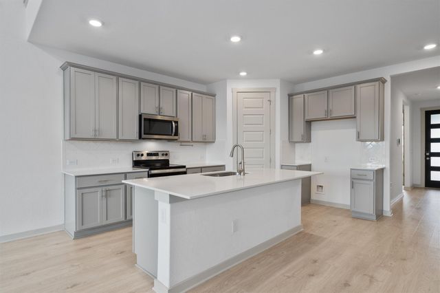 216 Mystic Canyon LN, Georgetown, TX 78628