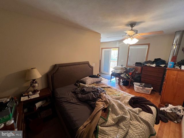 83 HARDWOOD DR, Mathias, WV 26812