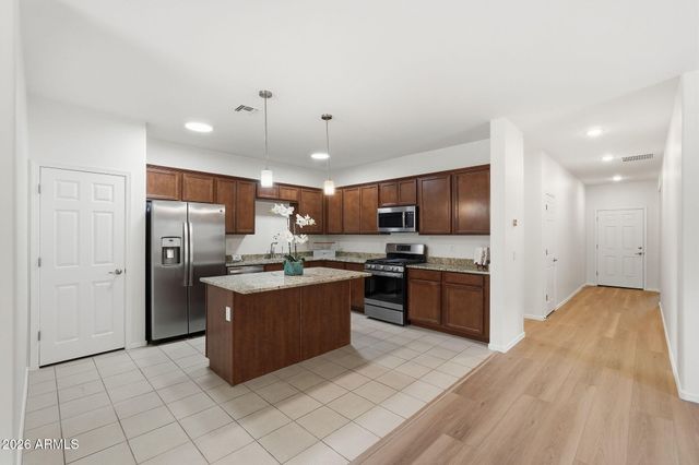 3173 N EXCURSION Lane, Casa Grande, AZ 85122