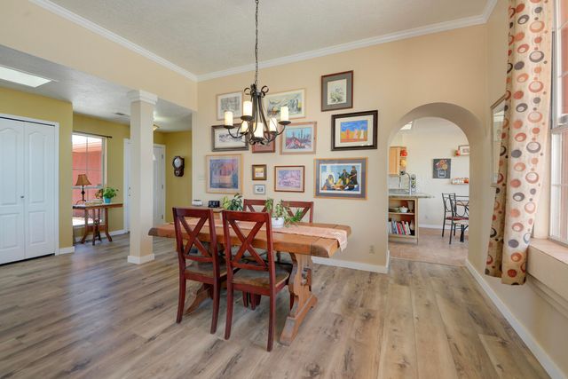 2404 Mosca Road NE, Rio Rancho, NM 87124