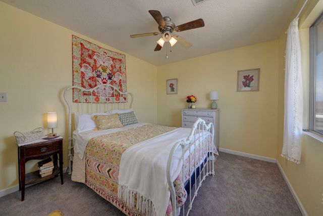2404 Mosca Road NE, Rio Rancho, NM 87124