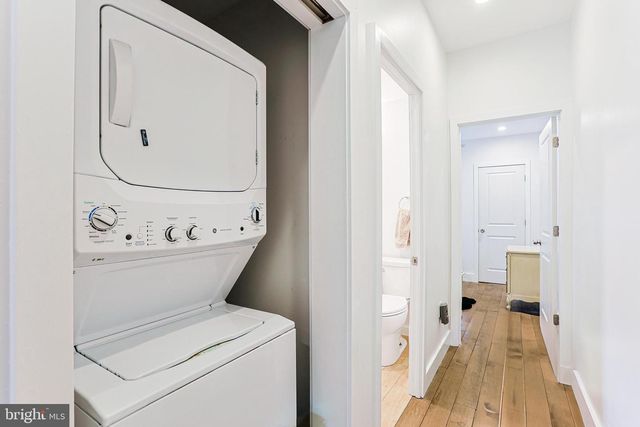 2325 W THOMPSON ST, Philadelphia, PA 19121