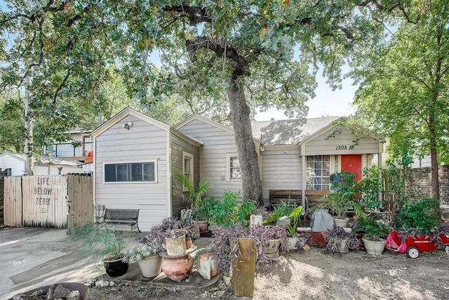 1305 Newfield LN, Austin, TX 78703