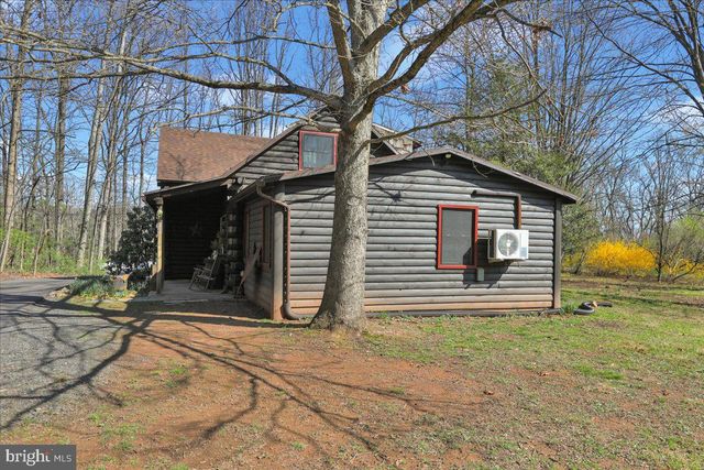 5053 LAKEWOOD DR, Mohnton, PA 19540