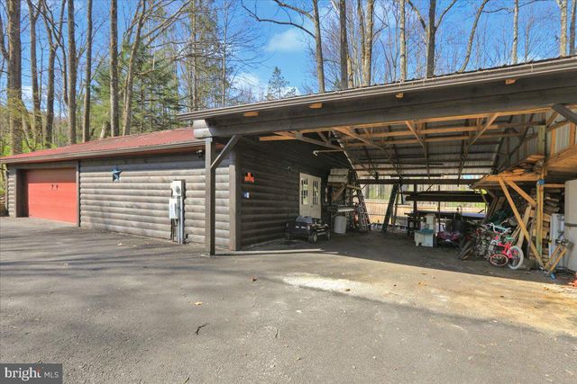 5053 LAKEWOOD DR, Mohnton, PA 19540
