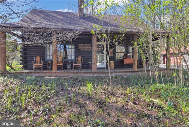 5053 LAKEWOOD DR, Mohnton, PA 19540