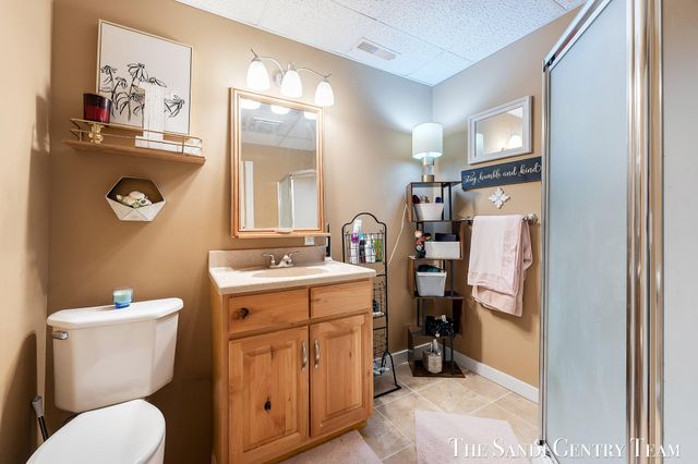 17 Boulder Drive, Norton Shores City, MI 49444
