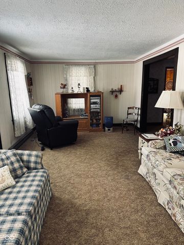 700 W 2nd Street W, Sheridan, IN 46069