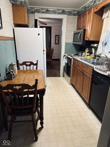 700 W 2nd Street W, Sheridan, IN 46069