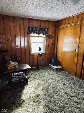 700 W 2nd Street W, Sheridan, IN 46069