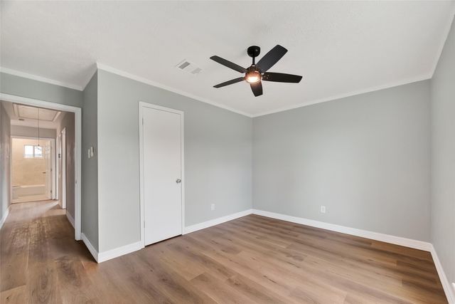 2003 Isla Drive, Pearland, TX 77581