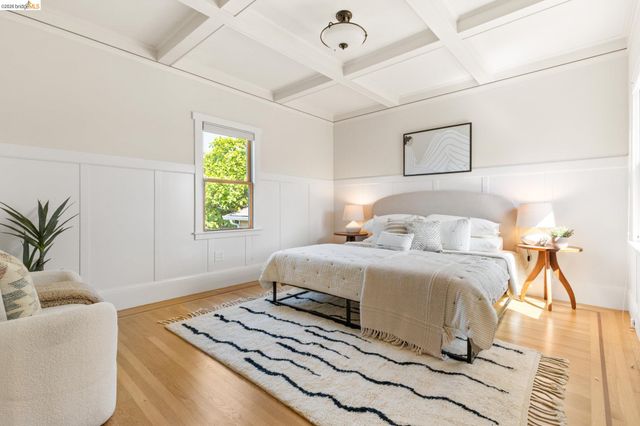 2434 Wilbur St, Oakland, CA 94602