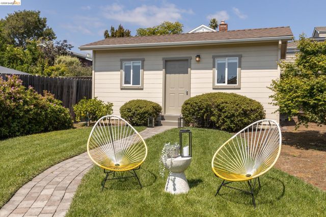 2434 Wilbur St, Oakland, CA 94602