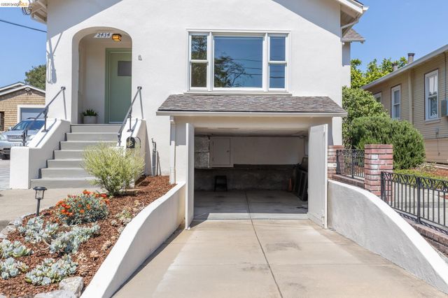 2434 Wilbur St, Oakland, CA 94602