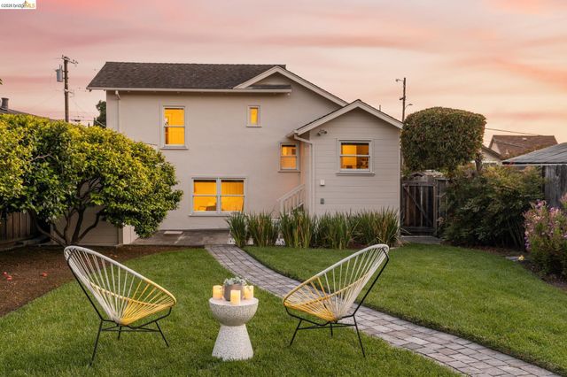 2434 Wilbur St, Oakland, CA 94602
