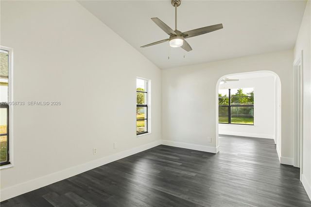 2935 SW 1st Pl, Cape Coral, FL 33914
