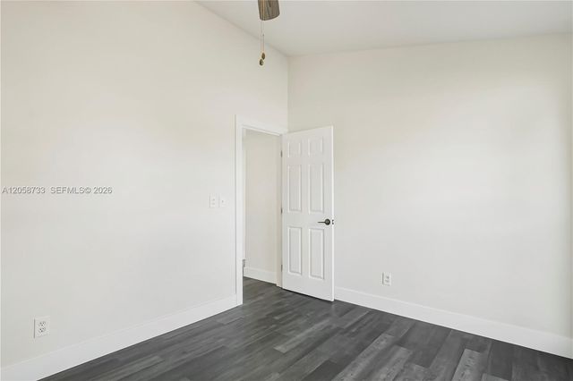 2935 SW 1st Pl, Cape Coral, FL 33914