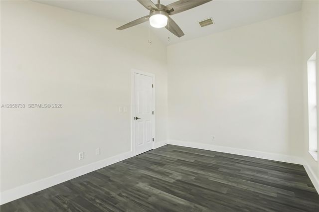 2935 SW 1st Pl, Cape Coral, FL 33914