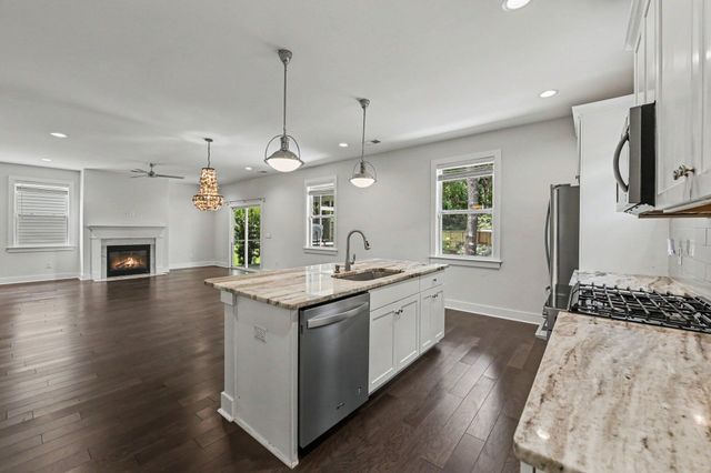 1514 Grimball Road, Charleston, SC 29412