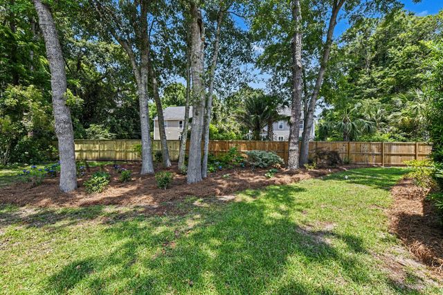 1514 Grimball Road, Charleston, SC 29412