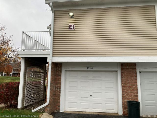 56626 Chesapeake Trail, Shelby Charter Township, MI 48316