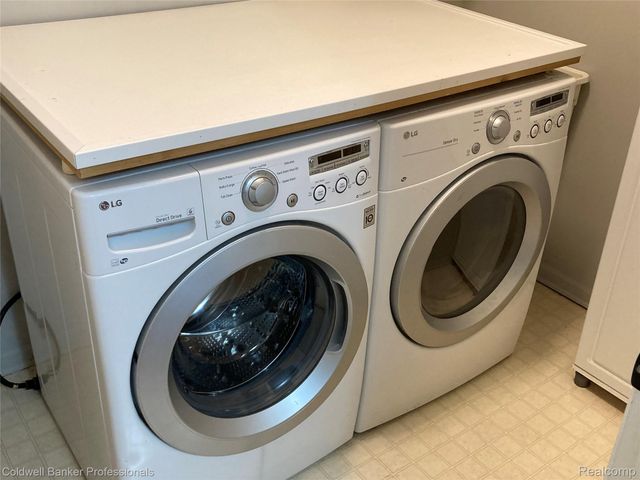 56626 Chesapeake Trail, Shelby Charter Township, MI 48316