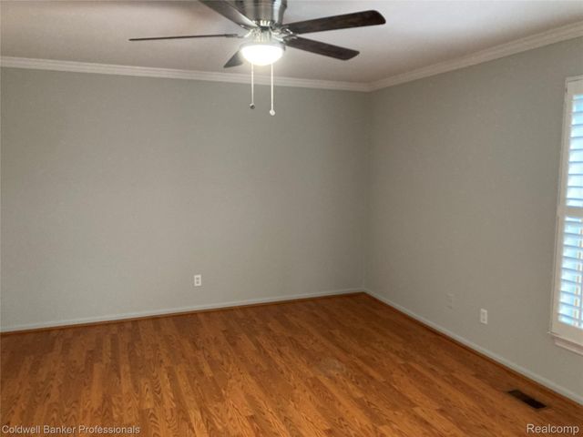 56626 Chesapeake Trail, Shelby Charter Township, MI 48316