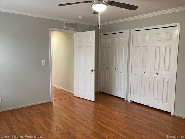 56626 Chesapeake Trail, Shelby Charter Township, MI 48316