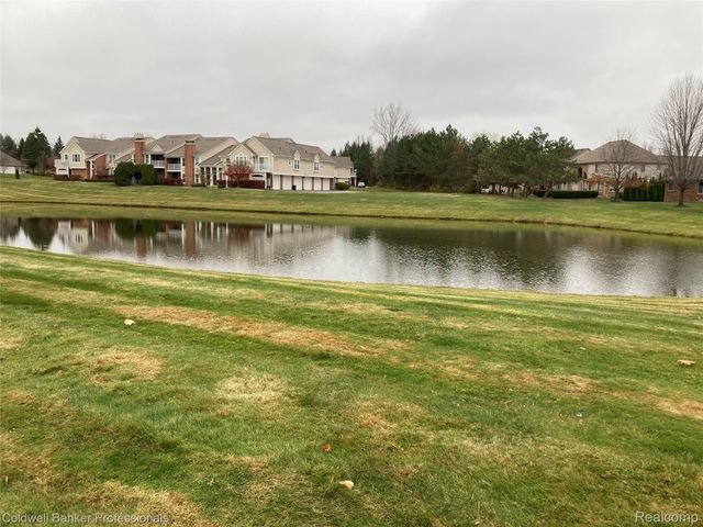 56626 Chesapeake Trail, Shelby Charter Township, MI 48316