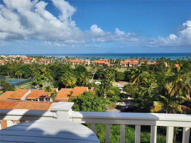 285 Palmas Inn Road PALMANOVA VILLAGE CORNER SE 4304, Humacao, PR 00791