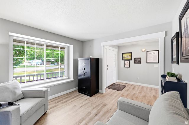 1931 E 6200 S, South Ogden, UT 84403