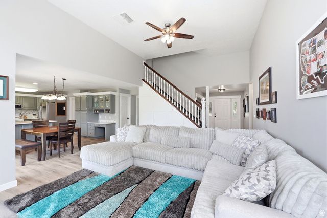 1931 E 6200 S, South Ogden, UT 84403