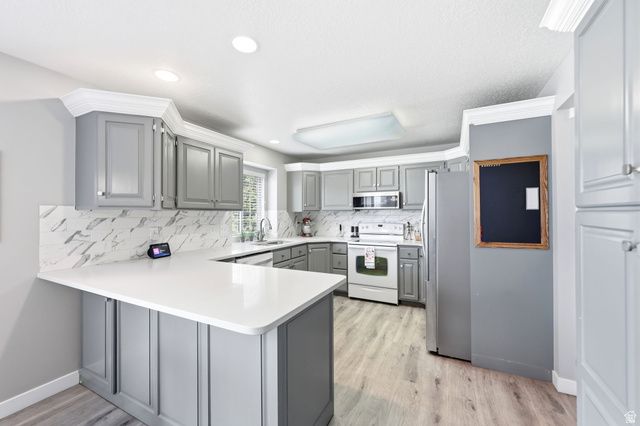 1931 E 6200 S, South Ogden, UT 84403