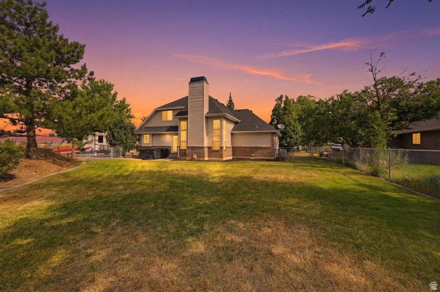 1931 E 6200 S, South Ogden, UT 84403