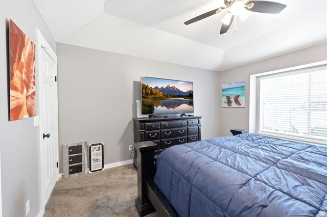 1931 E 6200 S, South Ogden, UT 84403