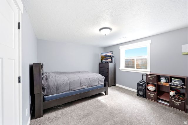 1931 E 6200 S, South Ogden, UT 84403