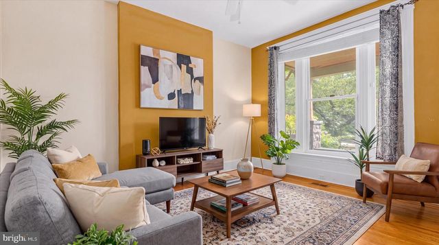 2832 GUILFORD AVE, Baltimore, MD 21218