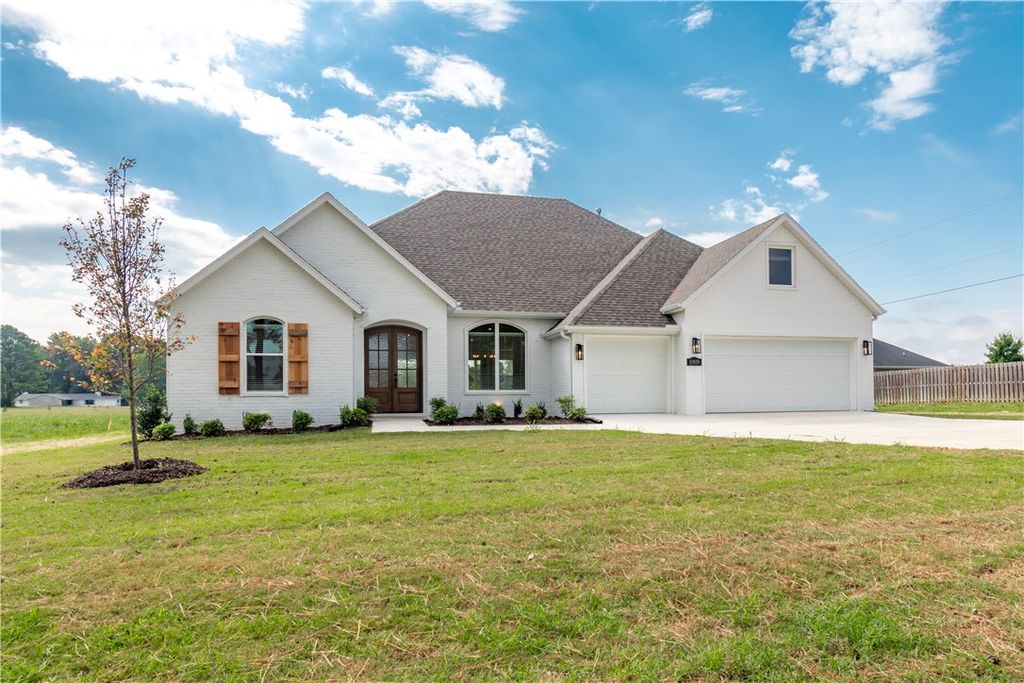 12524 Jim Brooks Road, Farmington, AR 72730