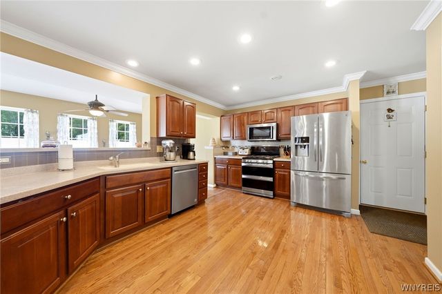 2238 Fox Chase Road, Hamburg, NY 14085