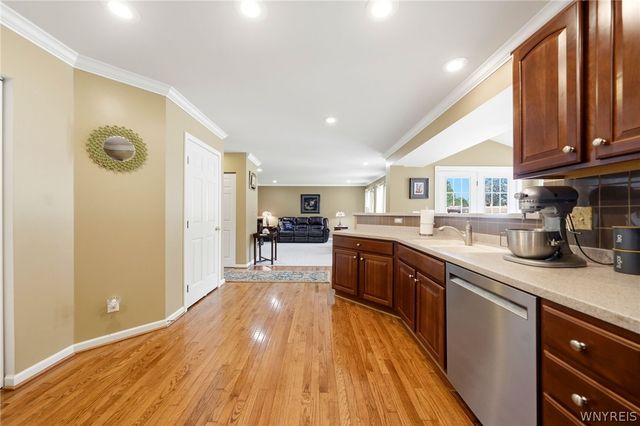 2238 Fox Chase Road, Hamburg, NY 14085