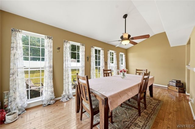 2238 Fox Chase Road, Hamburg, NY 14085