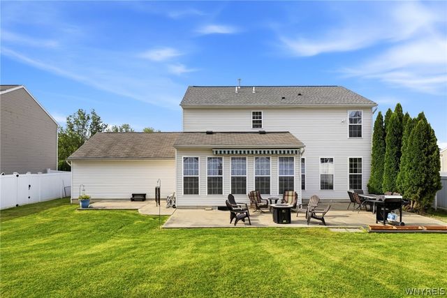 2238 Fox Chase Road, Hamburg, NY 14085