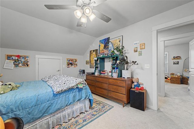 705 S Dockery Lane, Fayetteville, AR 72701