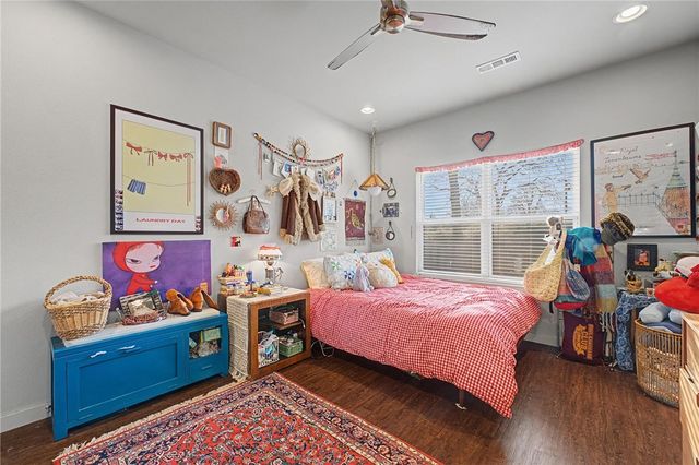 705 S Dockery Lane, Fayetteville, AR 72701