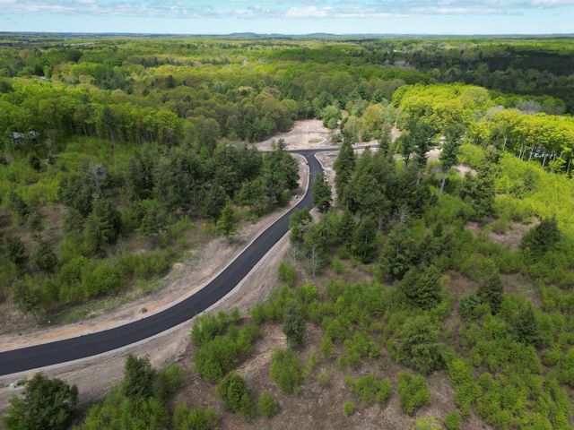 8886 Hemlock Hill Drive, Long Lake Twp, MI 49685