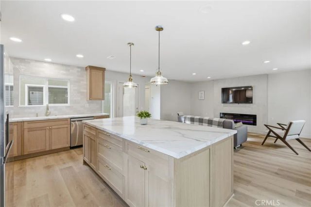 2382 Via Mariposa West D, Laguna Woods, CA 92637