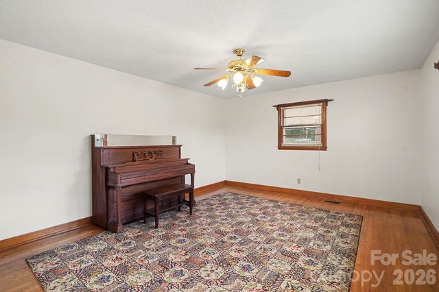 1612 Shelby Road 14-17, Kings Mountain, NC 28086