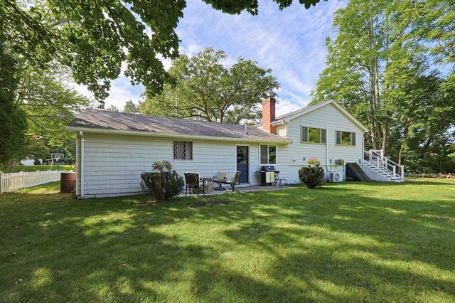 426 Chamberlain St., Holliston, MA 01746