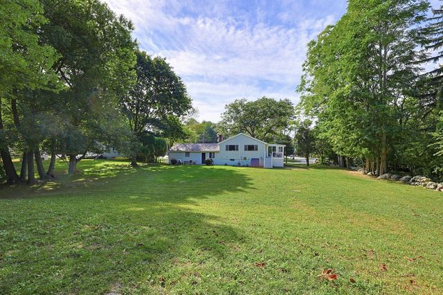 426 Chamberlain St., Holliston, MA 01746