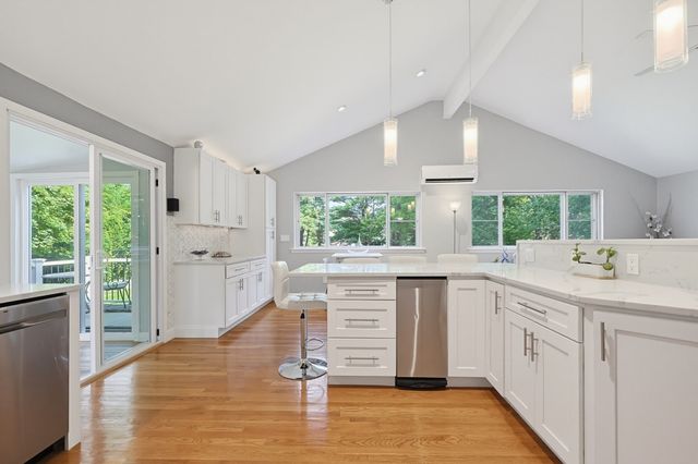 426 Chamberlain St., Holliston, MA 01746
